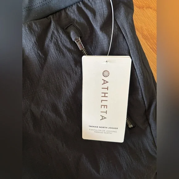 Athleta Trekkie North Jogger Pants Black Womens Size 8 NWT High rise outdoor - Picture 10 of 11